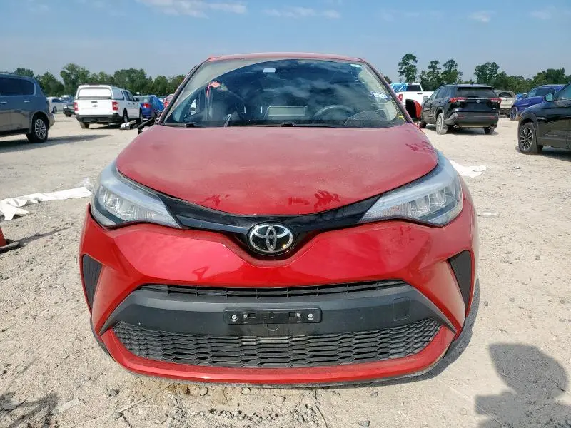 2020 TOYOTA C-HR XLE