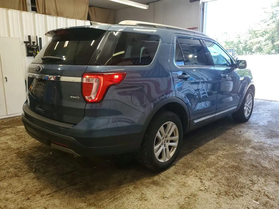 2019 FORD EXPLORER XLT  