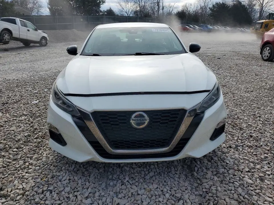 2020 NISSAN ALTIMA SR  