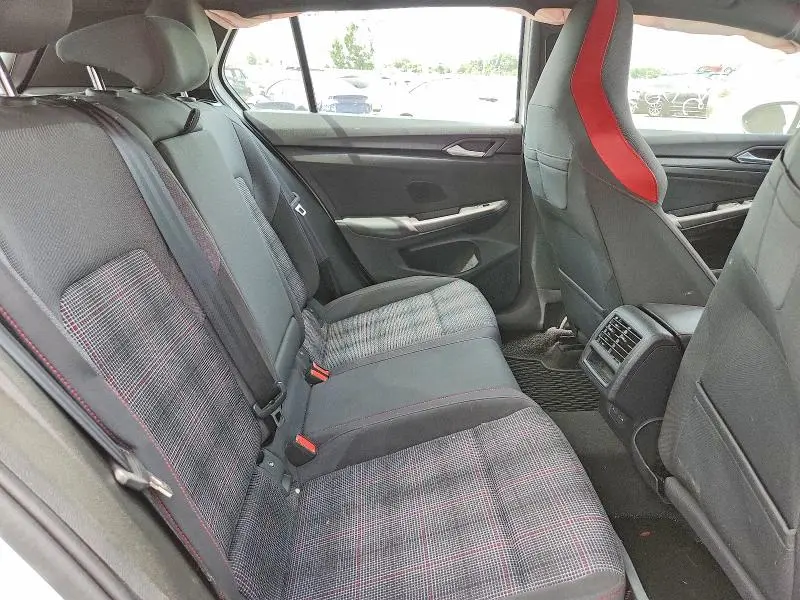 2024 VOLKSWAGEN GTI SE  