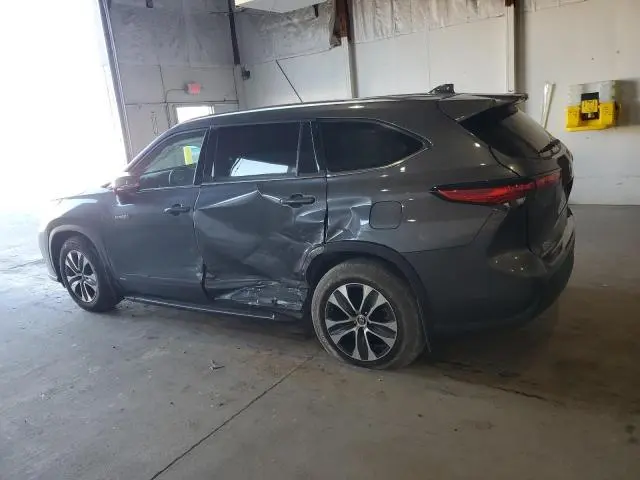 2021 TOYOTA HIGHLANDER HYBRID XLE  