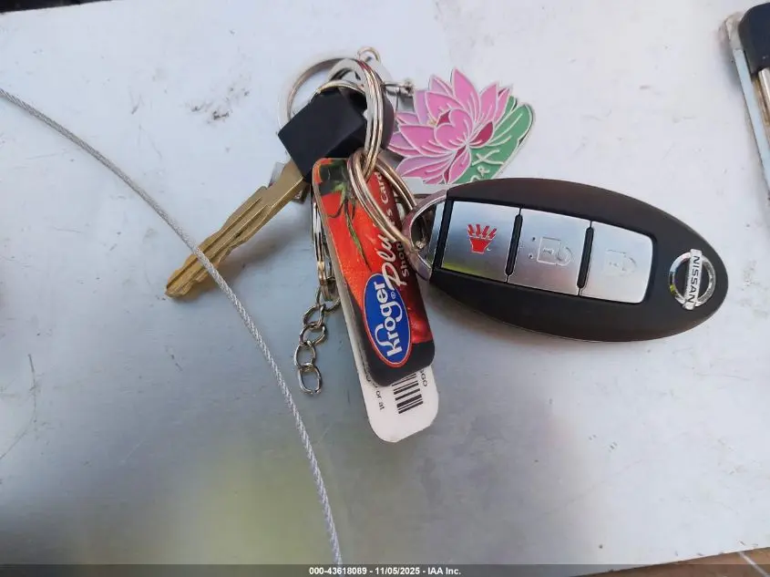 2013 NISSAN ROGUE SV W/SL PKG