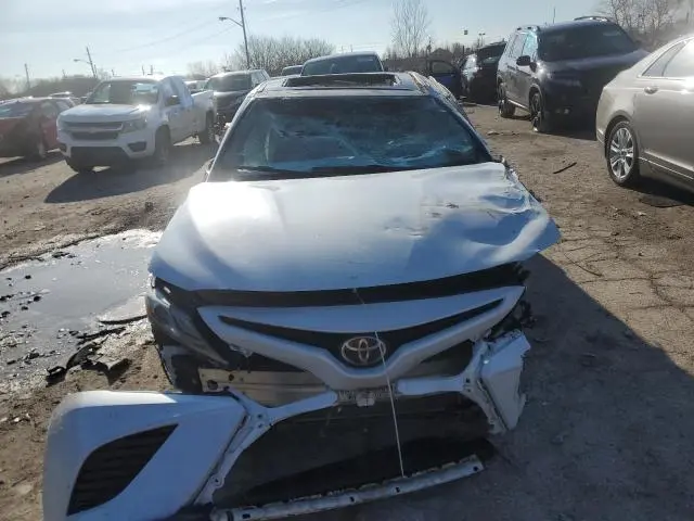 2018 TOYOTA CAMRY XSE  