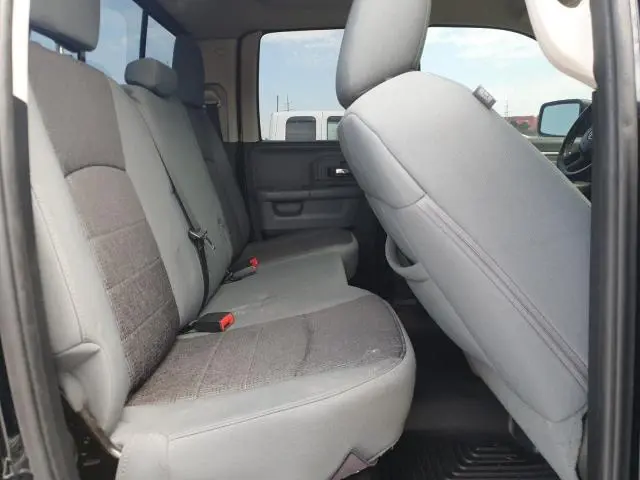 2013 RAM 1500 SLT  