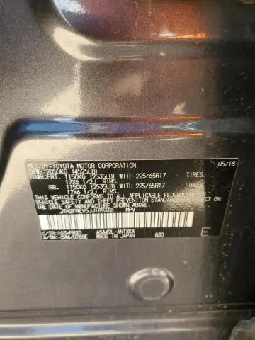 2018 TOYOTA RAV4 LE