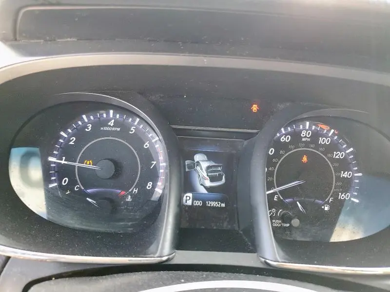 2015 TOYOTA AVALON XLE  