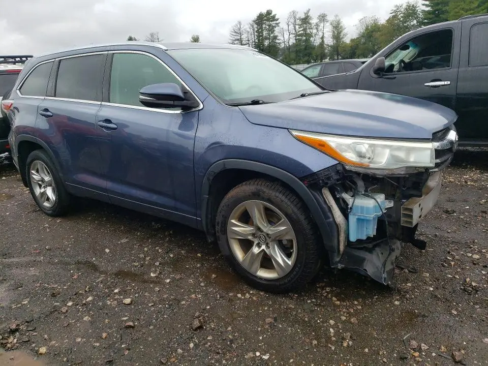 2016 TOYOTA HIGHLANDER LIMITED  