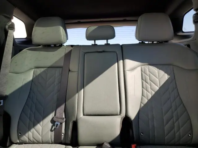 2023 KIA SPORTAGE X-PRO  