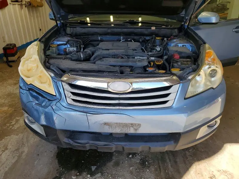 2011 SUBARU OUTBACK 2.5I PREMIUM  