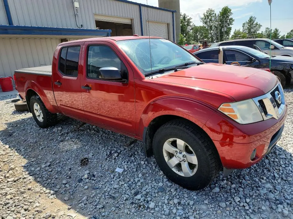 2012 NISSAN FRONTIER SV V6  
