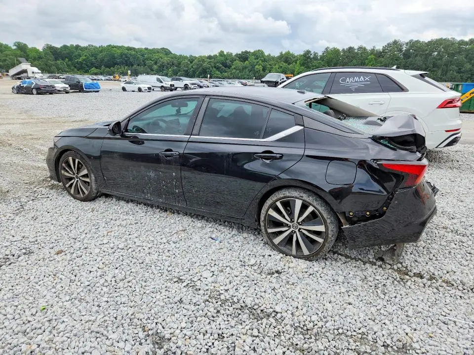 2020 NISSAN ALTIMA SR  
