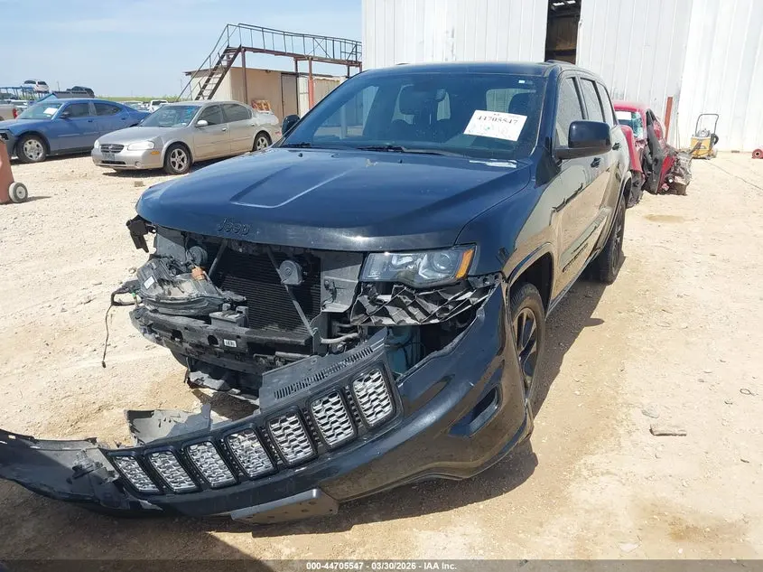 2019 JEEP GRAND CHEROKEE ALTITUDE 4X2