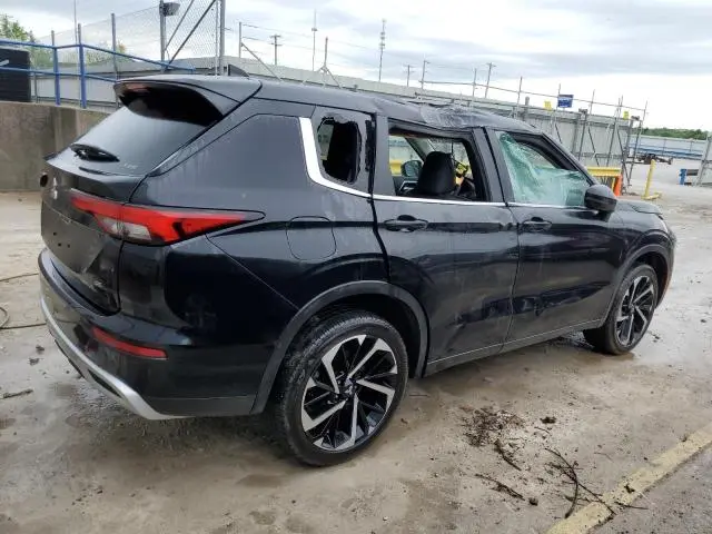 2024 MITSUBISHI OUTLANDER SE  