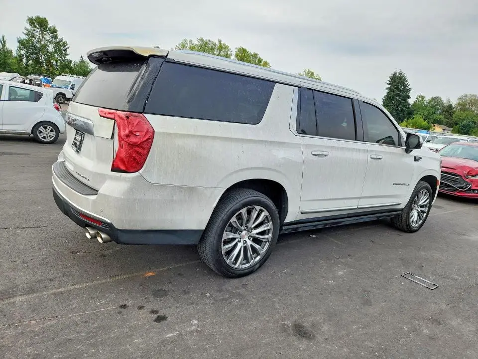 2021 GMC YUKON XL DENALI  