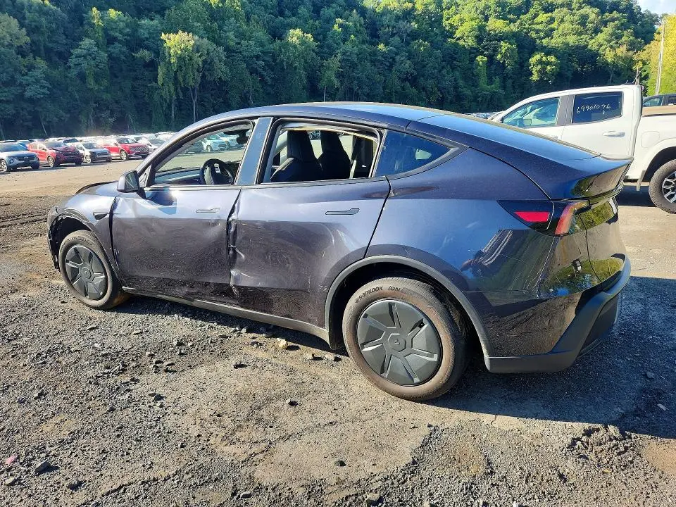 2026 TESLA MODEL Y   