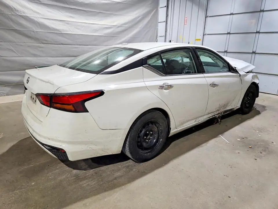 2019 NISSAN ALTIMA S  