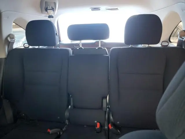 2011 HONDA CR-V LX  