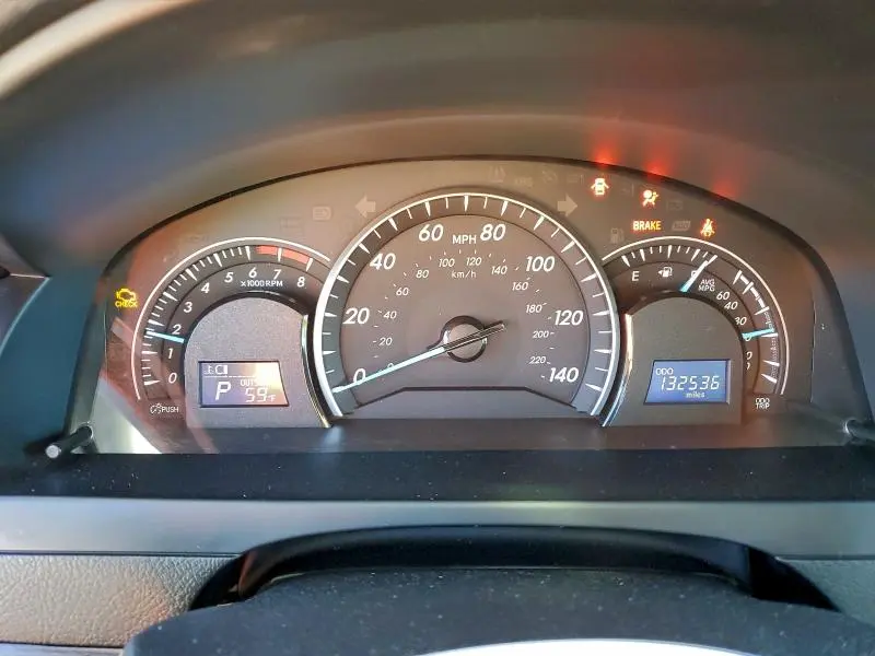 2015 TOYOTA CAMRY LE  