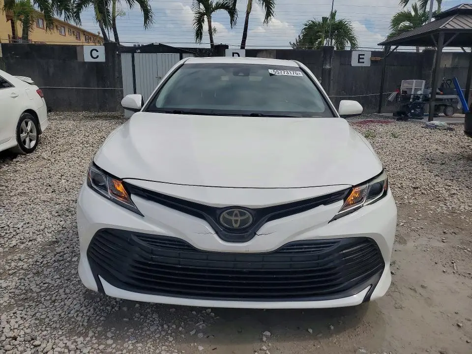 2018 TOYOTA CAMRY CE  
