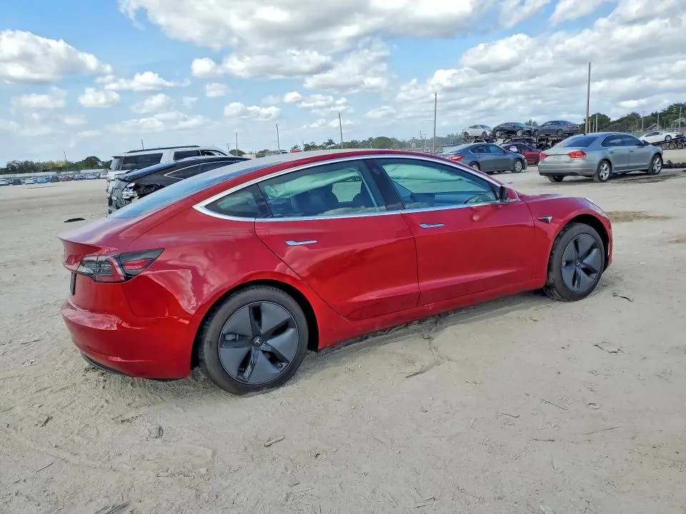 2019 TESLA MODEL 3   
