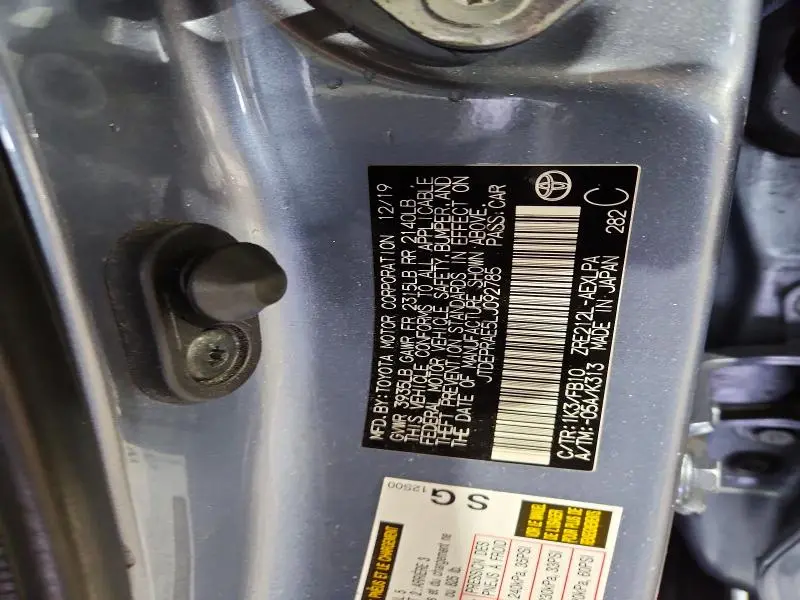 2020 TOYOTA COROLLA LE  