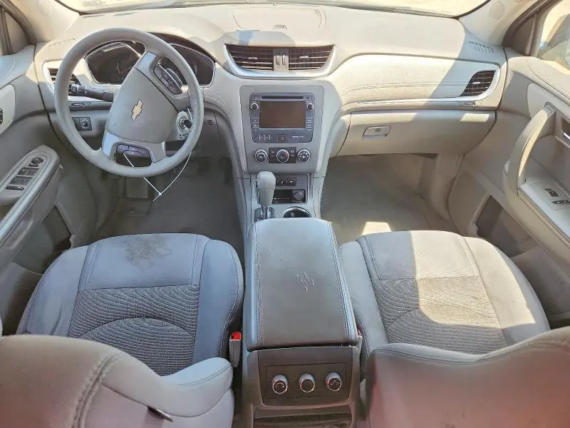2014 CHEVROLET TRAVERSE LS  