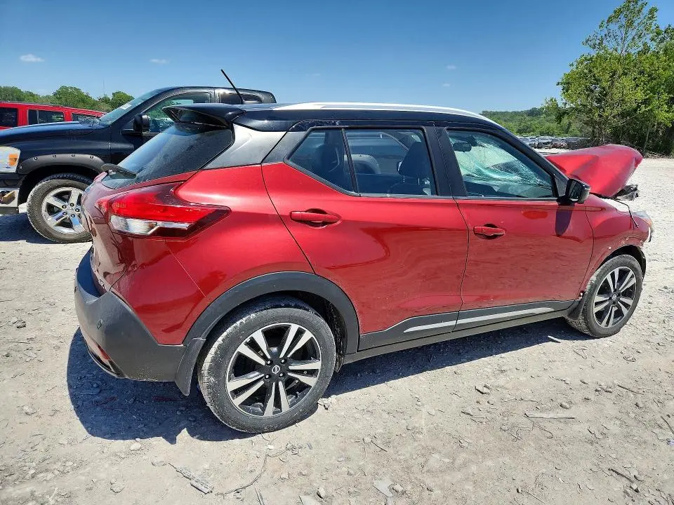 2020 NISSAN KICKS SR  
