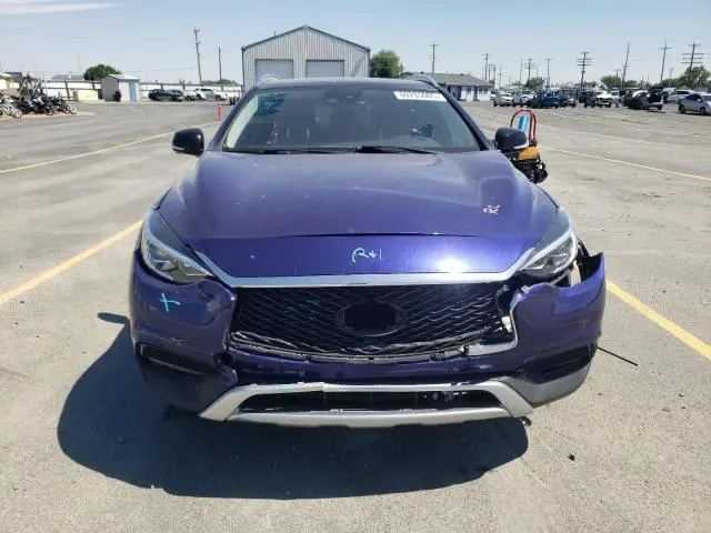 2017 INFINITI QX30 BASE  