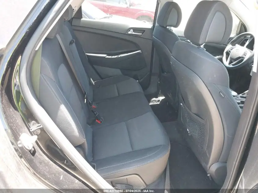 2018 HYUNDAI TUCSON SE