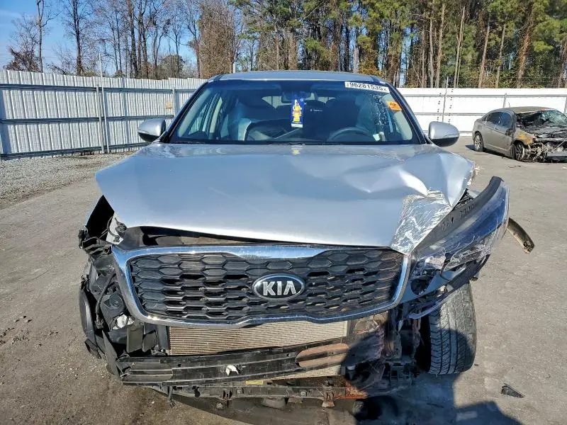 2019 KIA SORENTO LX V6  