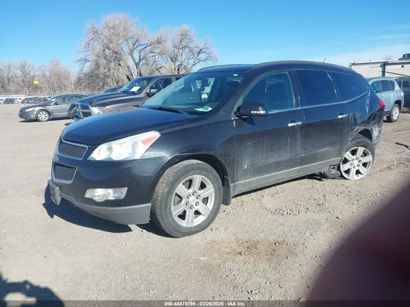 2010 CHEVROLET TRAVERSE LT