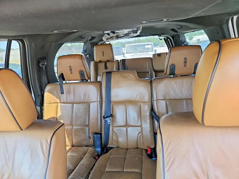 2011 LINCOLN NAVIGATOR L  