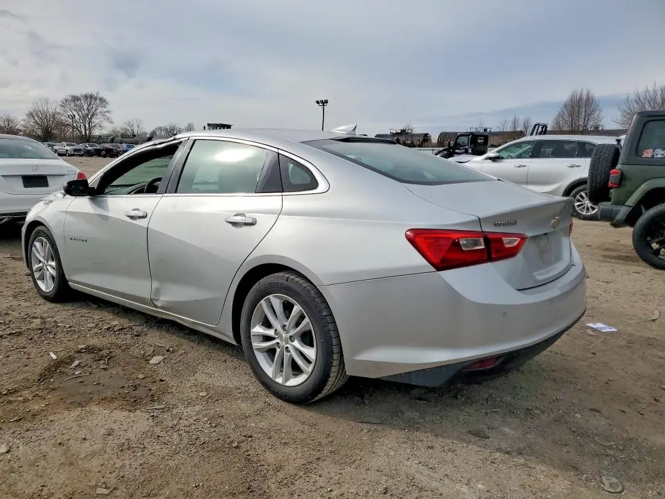 2017 CHEVROLET MALIBU LT  