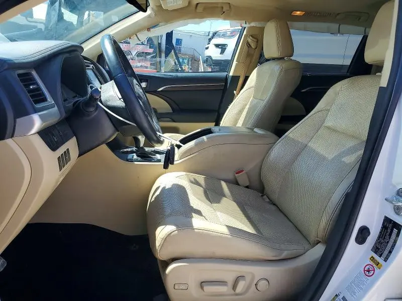 2016 TOYOTA HIGHLANDER LIMITED  