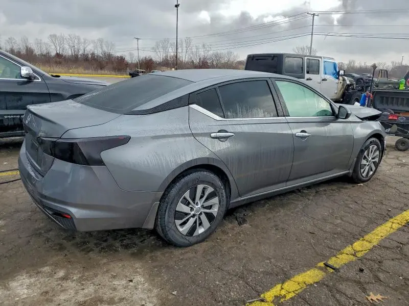 2023 NISSAN ALTIMA S  