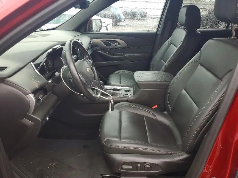 2022 CHEVROLET TRAVERSE LT  