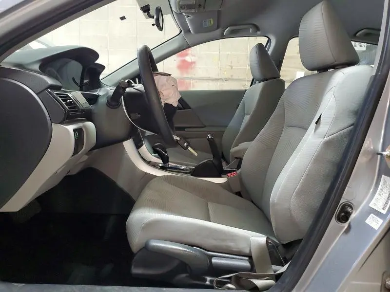 2017 HONDA ACCORD LX  