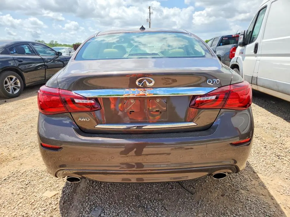 2019 INFINITI Q70 3.7 LUXE  