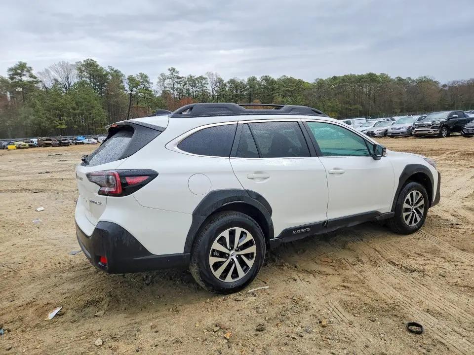 2024 SUBARU OUTBACK PREMIUM  