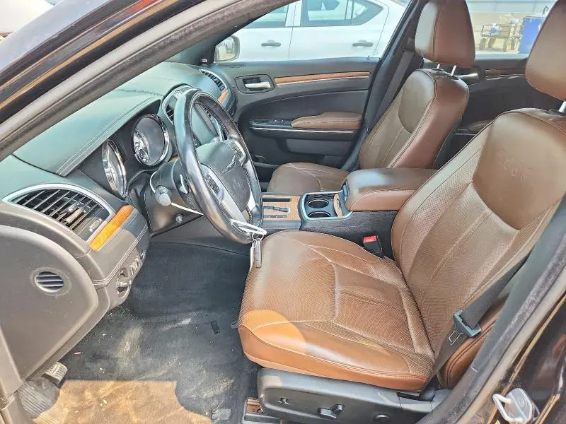 2014 CHRYSLER 300C VARVATOS  