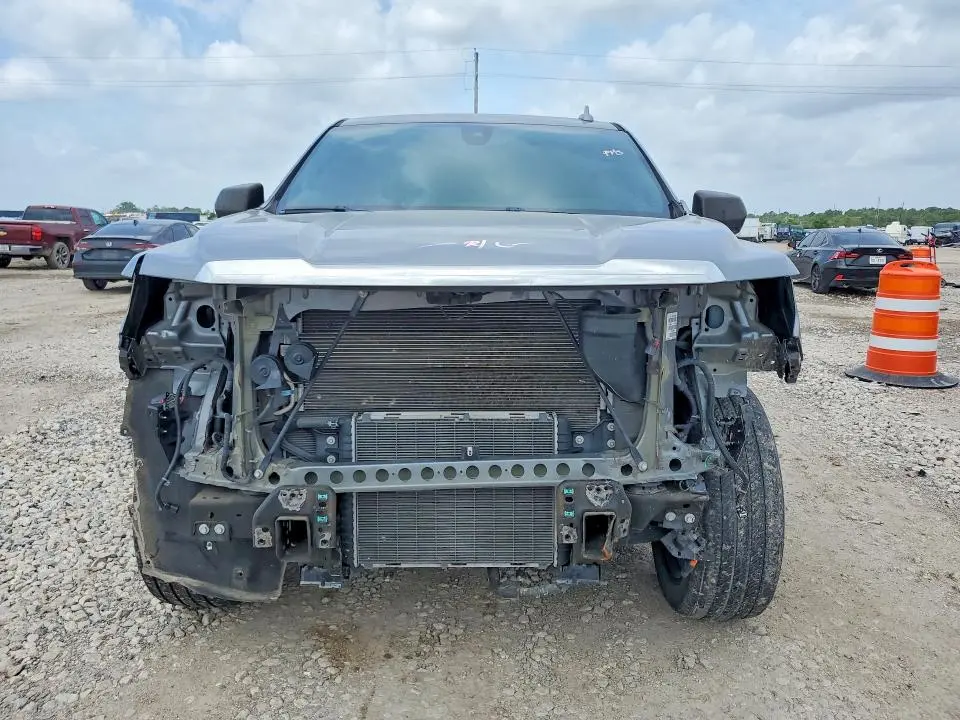 2022 GMC YUKON SLE  