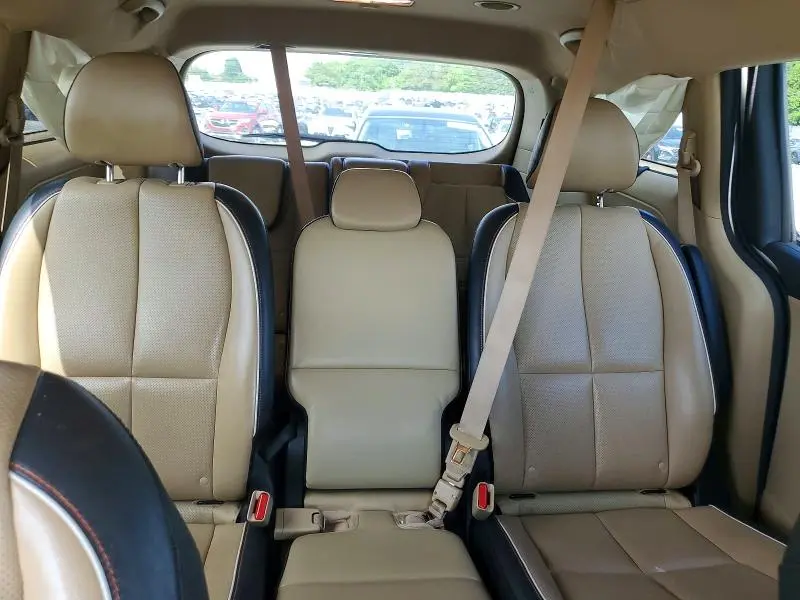 2016 KIA SEDONA EX  