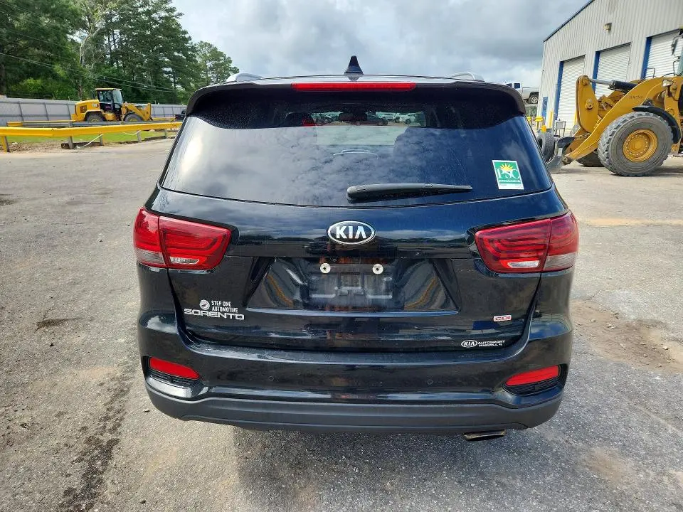 2019 KIA SORENTO LX  