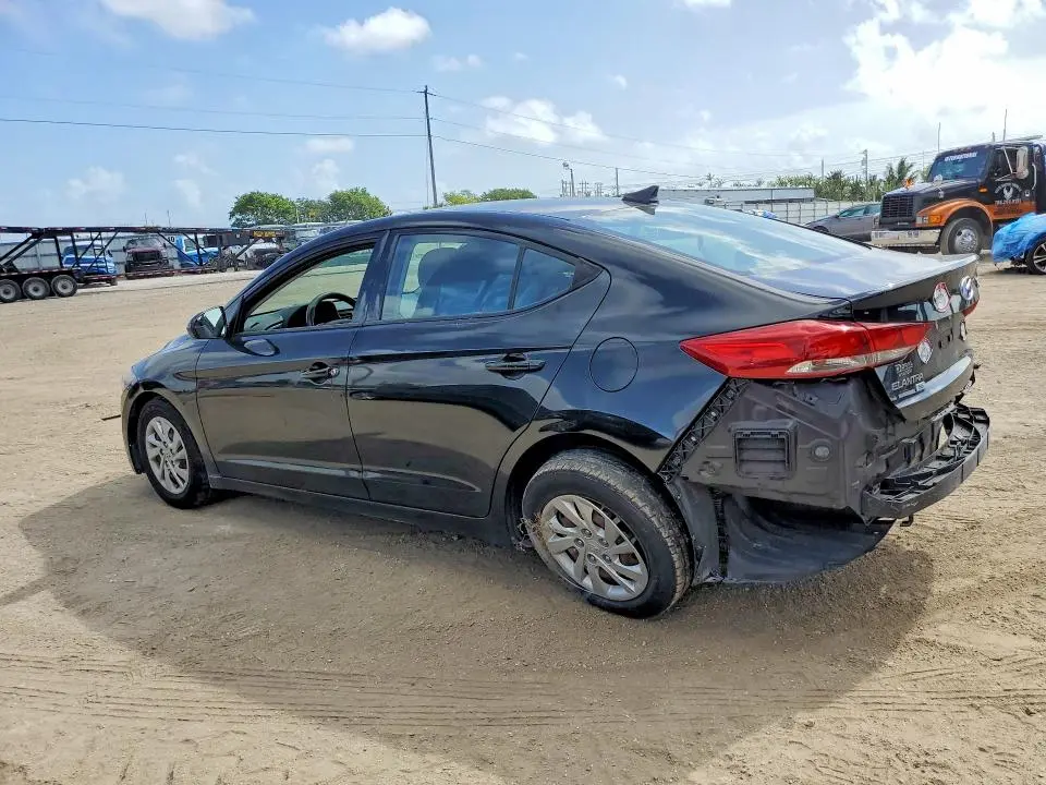 2017 HYUNDAI ELANTRA SE  