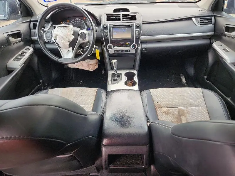 2014 TOYOTA CAMRY SE  
