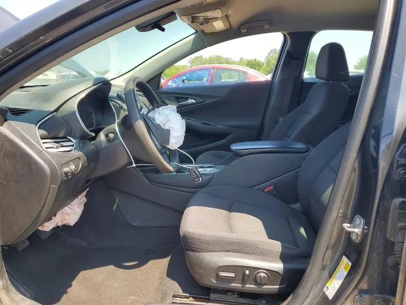 2017 CHEVROLET MALIBU LT  