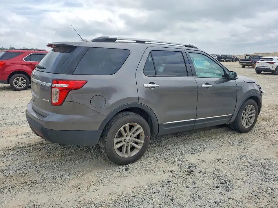 2014 FORD EXPLORER XLT  