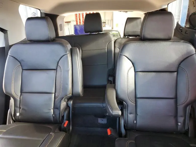 2020 CHEVROLET TRAVERSE LT  