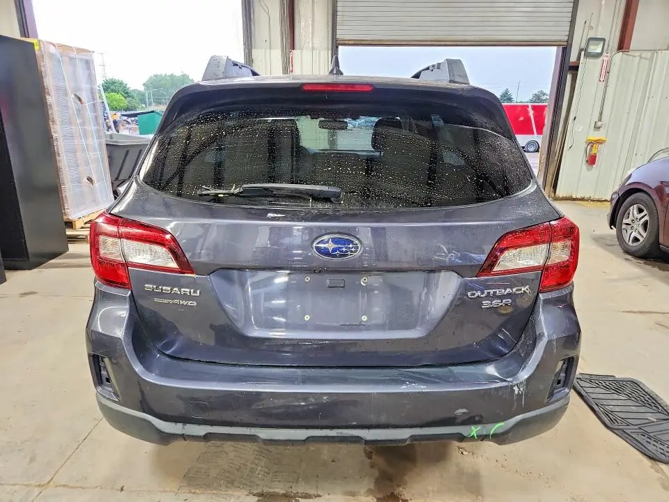 2016 SUBARU OUTBACK 3.6R LIMITED  