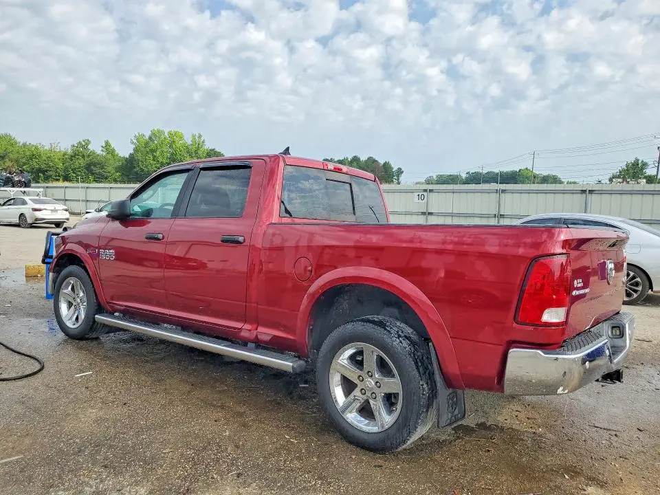 2015 RAM 1500 SLT  